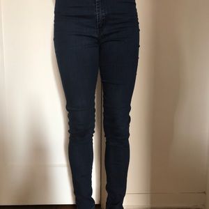 High waist dark wash jeans
